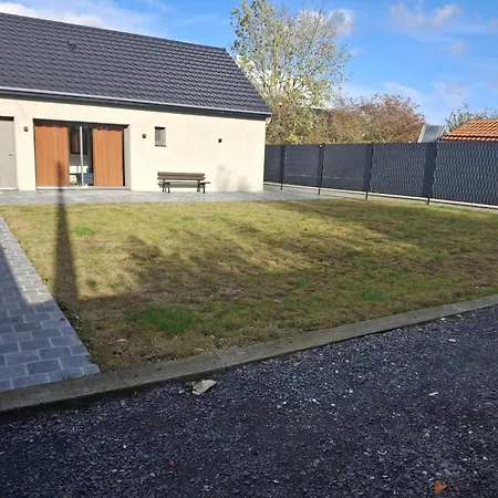 Maison Plain-pied Avec Parking, Animaux Acceptes - Fr-1-510-249 * Rexpoede