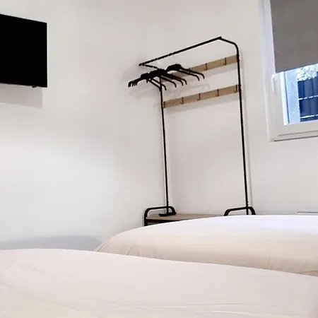 Maison Plain-pied Avec Parking, Animaux Acceptes *